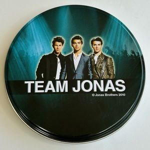 Team Jonas 2010 Jonas Brothers Fan Club DVD